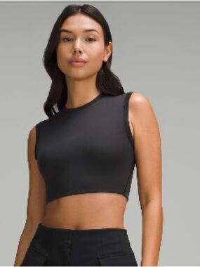 Lululemon Black Sleeveless Crop Top - Women wondermost